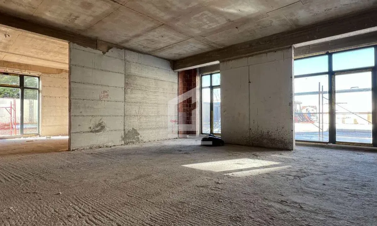 Izdavanje, poslovni prostor, 98m², Podgorica, Crna Gora