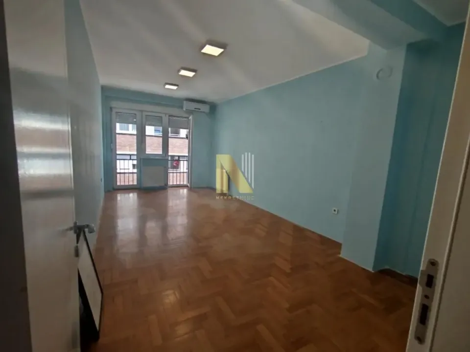 Rent, three bedroom apartment, 78m², Centar, Novi Sad