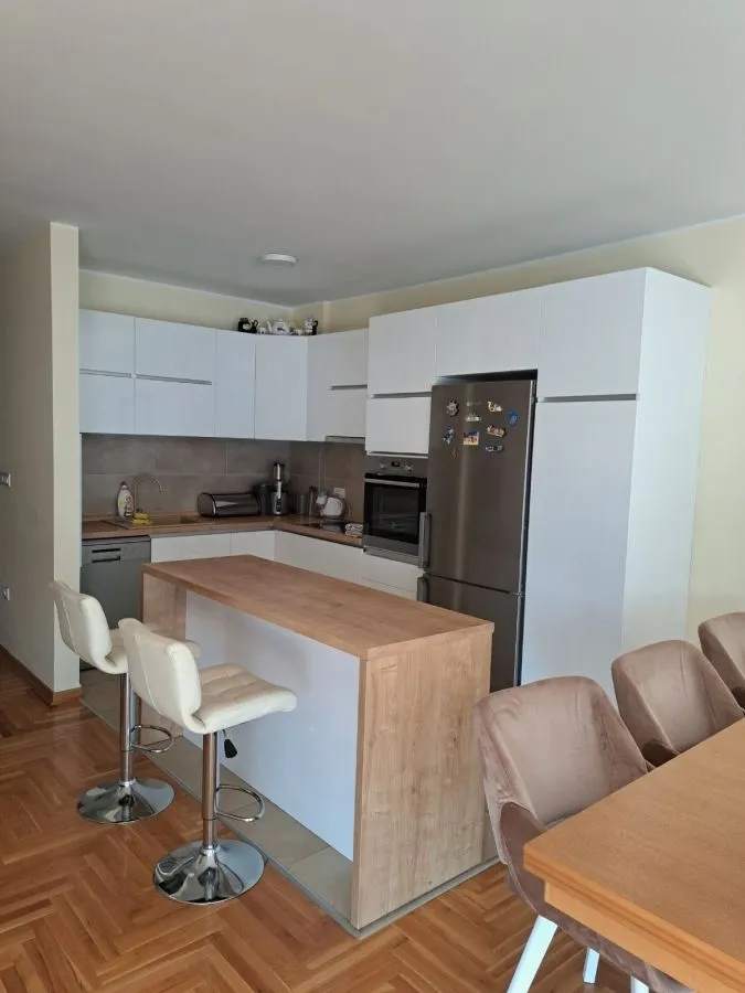 Prodaja, četvorosoban stan, 91m², Bulevar Evrope, Novi Sad Sve Podlokacije
