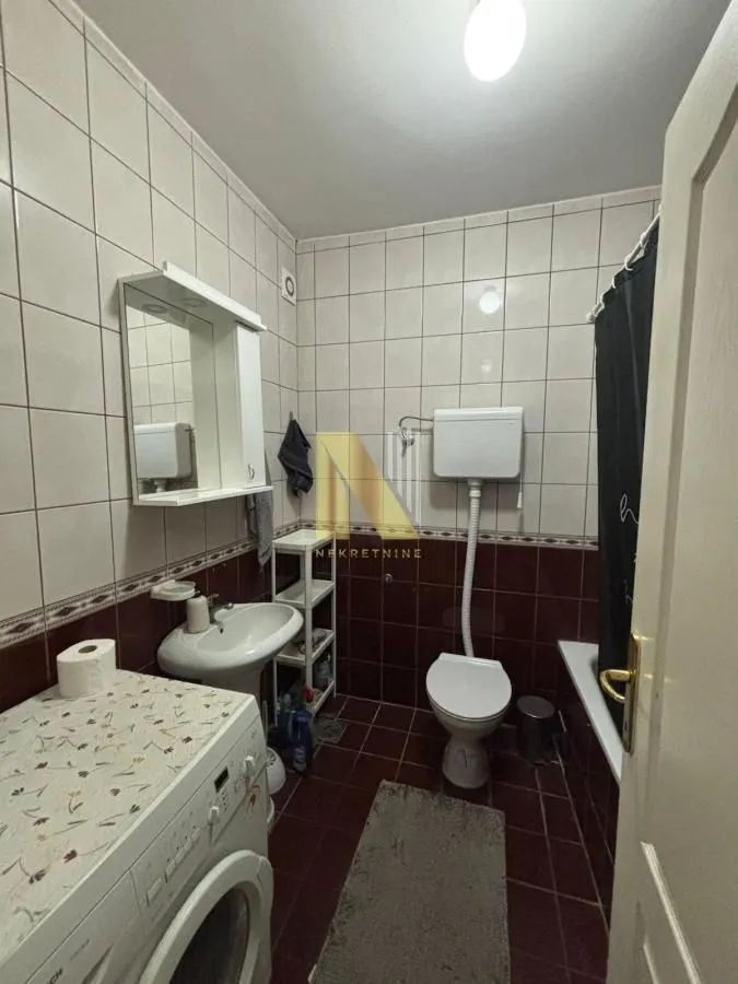 Izdavanje, jednosoban stan, 37m², Nova Detelinara, Novi Sad Sve Podlokacije