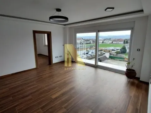 Izdavanje, poslovni prostor, 250m², Veternik, Novi Sad Sve Podlokacije - image 5