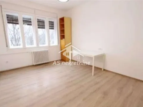 Izdavanje, trosoban stan, 64m², Savski Venac, Beograd - image 3