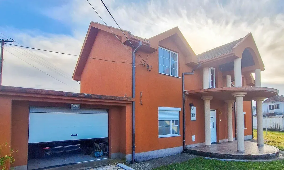 Sale, house, 150m², Nikšić, Crna Gora