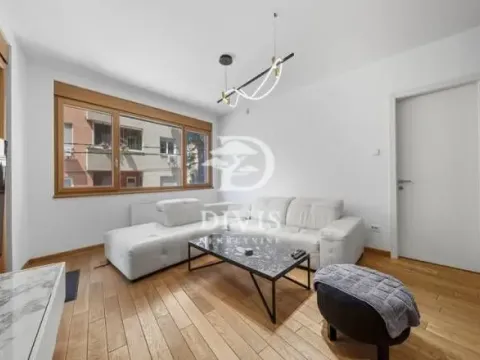 Prodaja, četvorosoban stan, 118m², Crveni Krst, Beograd - image 18