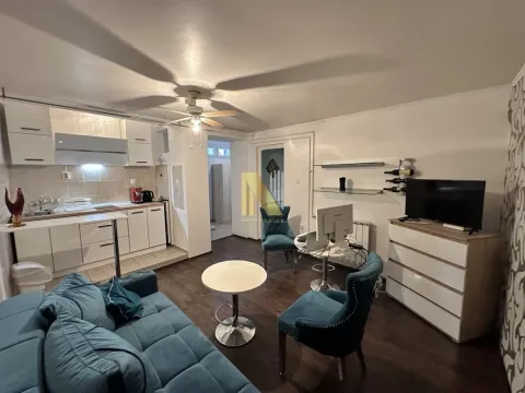 Sale, office space, 44m², Centar, Novi Sad