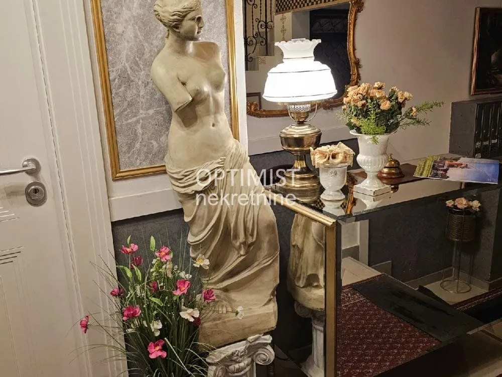 Sale, two bedroom apartment, 41m², Stari Grad, Beograd