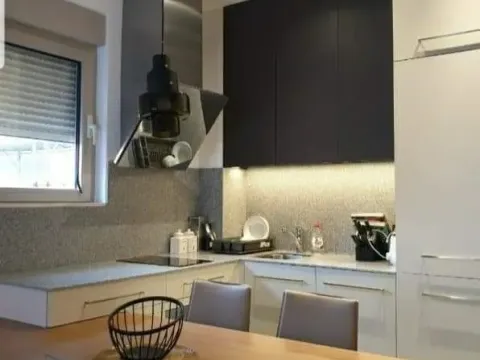 Rent, two bedroom apartment, 45m², Centar, Budva - image 6