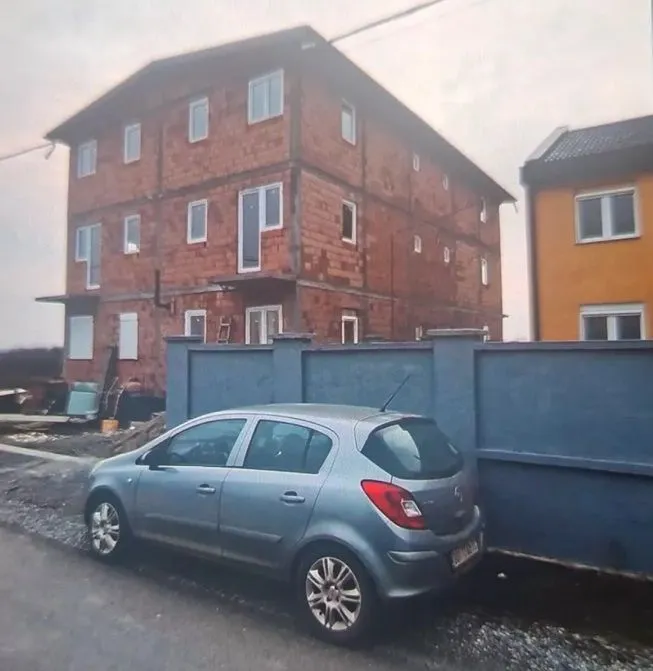 Prodaja, kuća, 410m², Bečmen, Surčin