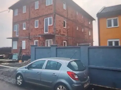 Prodaja, kuća, 410m², Bečmen, Surčin - image 3