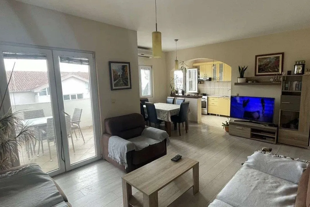 Sale, apartment, 106m², Pod Kuk, Tivat