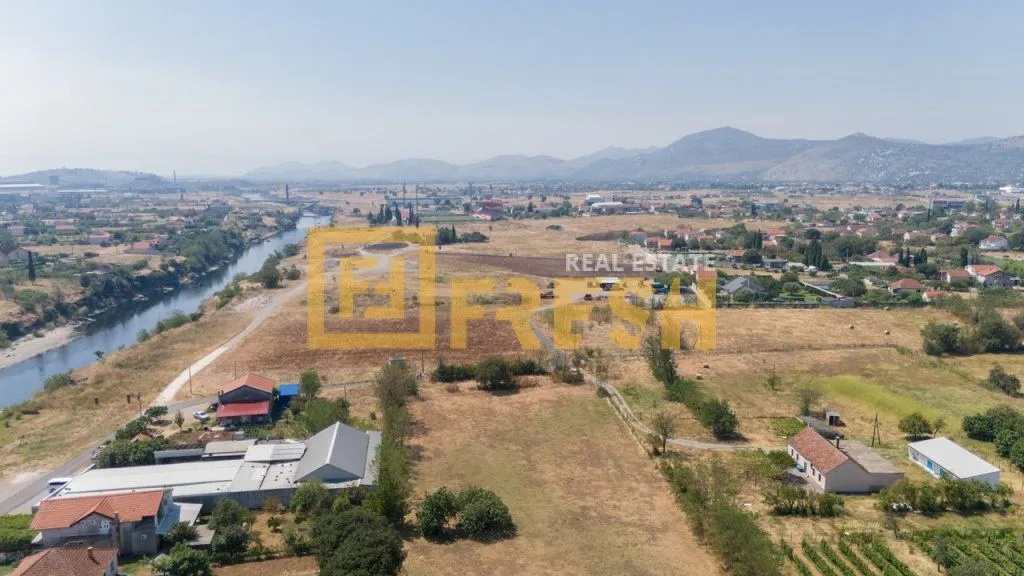 Prodaja, plac, 10100m², Donja Gorica, Podgorica