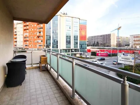 Izdavanje, dvosoban stan, 68m², City Kvart, Podgorica - image 4