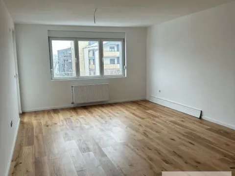 Prodaja, trosoban stan, 78m2, Centar, Stara Pazova Prodaja, trosoban stan, 78m2, Centar, Stara Pazova