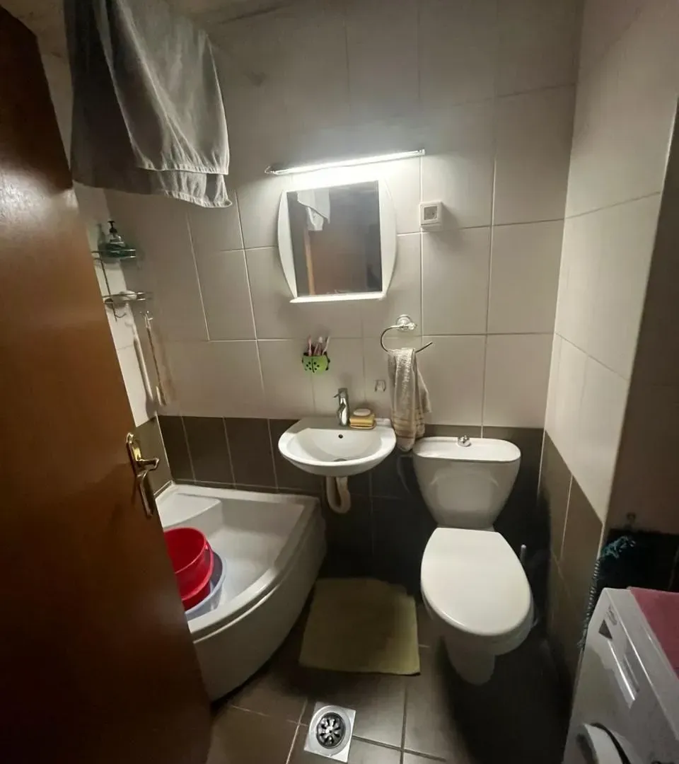 Prodaja, jednosoban stan, 43m², Blok 6, Podgorica