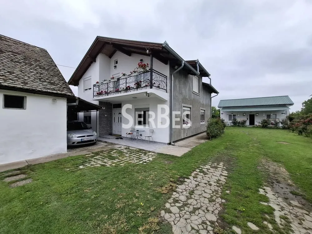 Sale, house, 357m², Kovilj, Novi Sad Sve Podlokacije