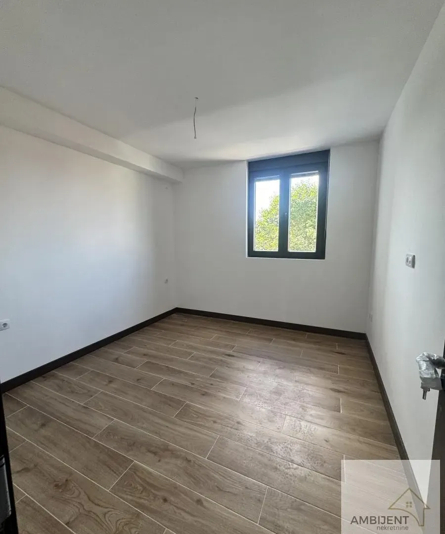 Sale, three bedroom apartment, 70m², Novi Banovci, Stara Pazova