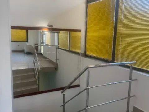 Rent, office space, 57m², Centar, Nikšić - image 7