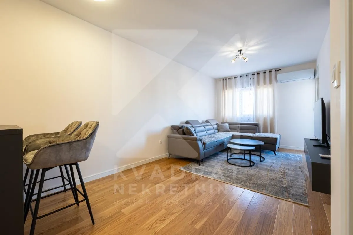 Rent, one bedroom apartment, 47m², Central Point, Podgorica