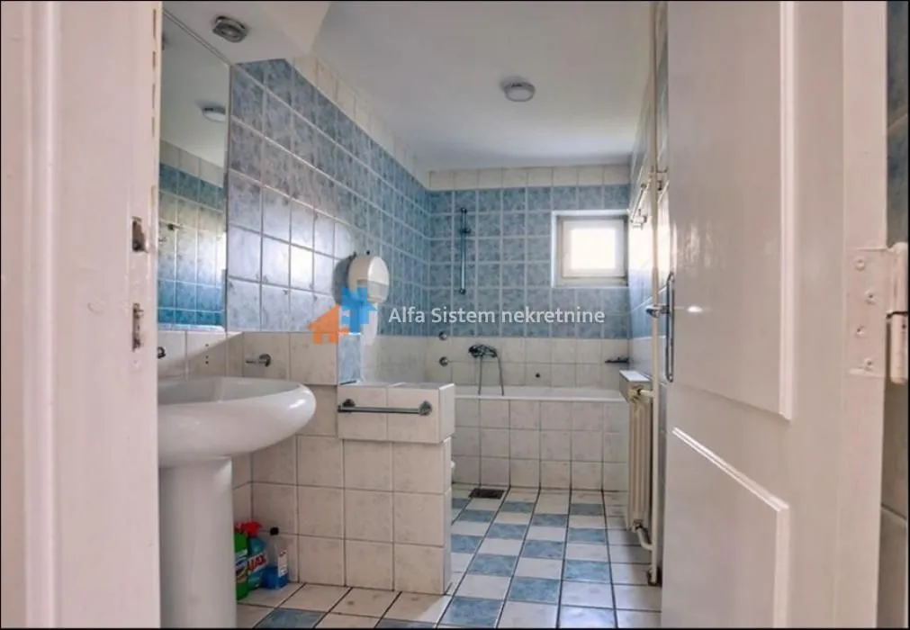 Rent, house, 270m², Mirijevo 1, Mirijevo Sve Podlokacije