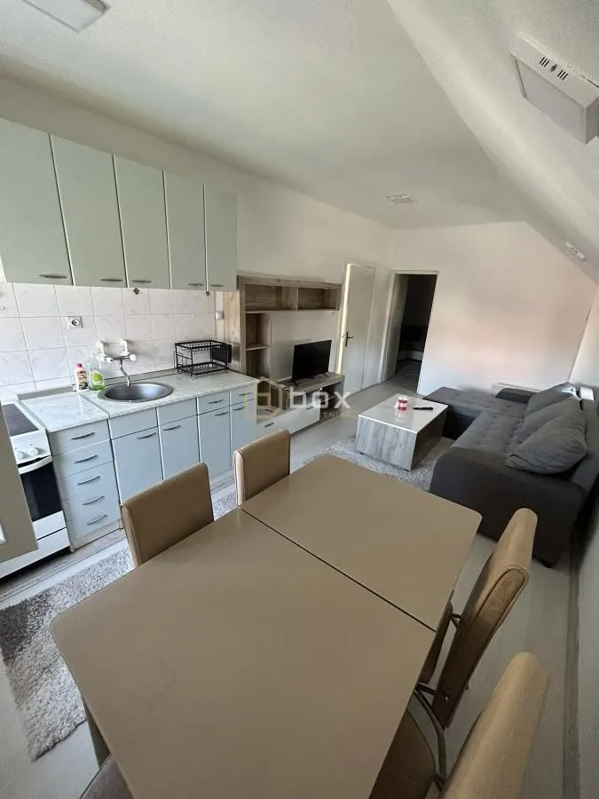 Izdavanje, jednosoban stan, 50m², Crveni Krst, Niš