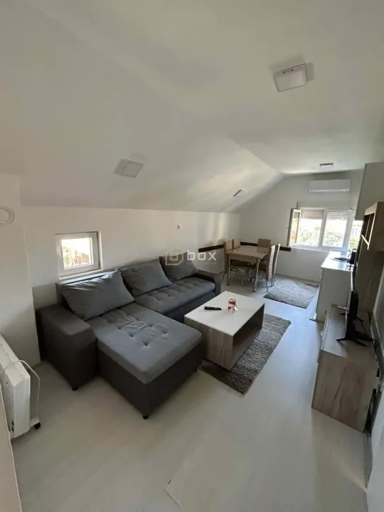 Rent, one bedroom apartment, 50m², Crveni Krst, Niš