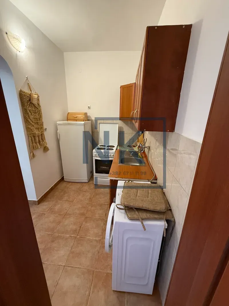Prodaja, dvosoban stan, 57m², Baošići, Herceg Novi