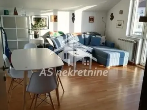 Izdavanje, dvosoban stan, 50m², Kalenić Pijaca, Vračar Sve Podlokacije - image 4