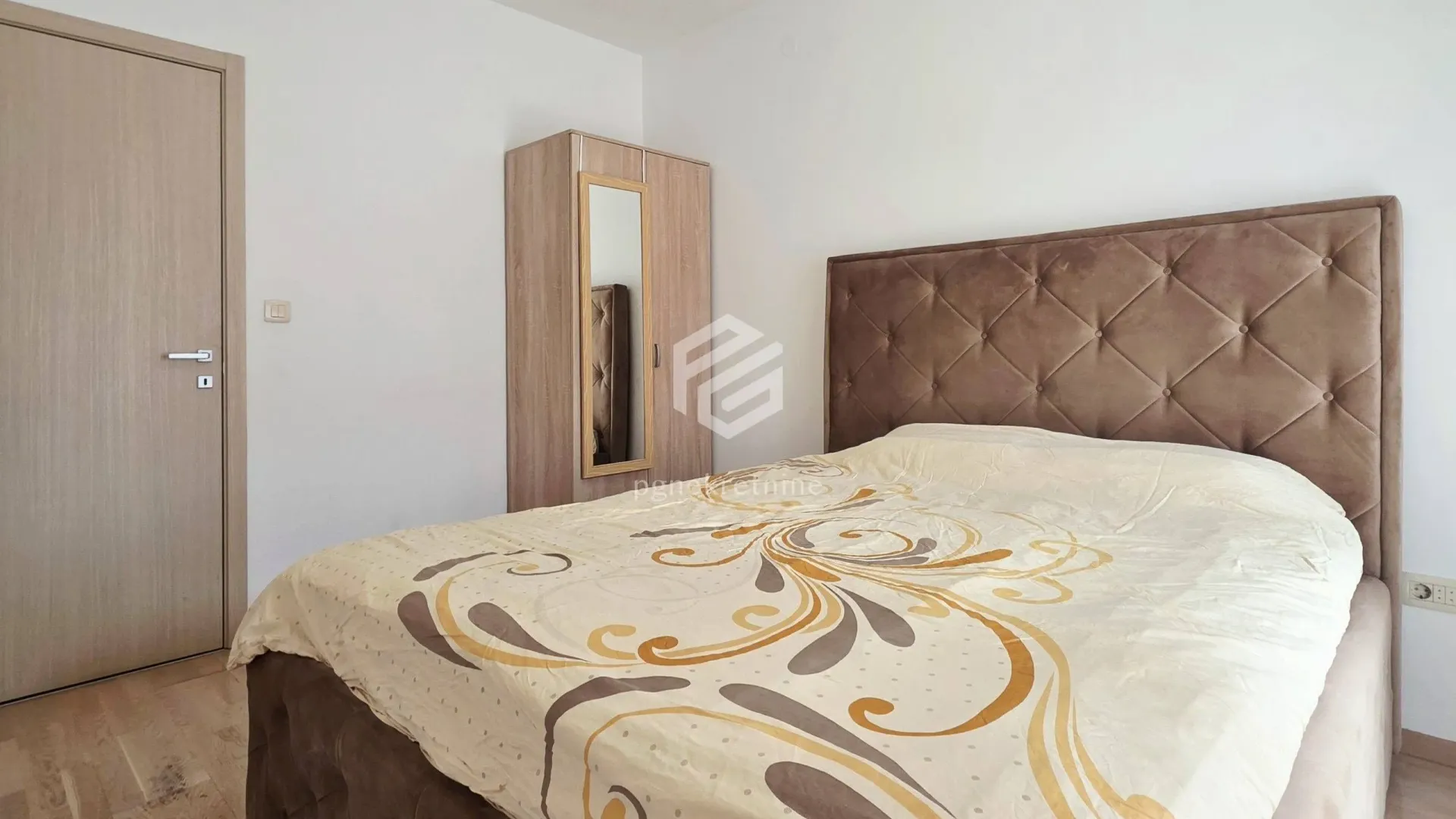 Rent, one bedroom apartment, 46m², City Kvart, Podgorica