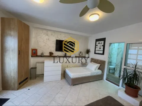 Rent, studio apartment, 30m², Stara Varoš, Podgorica - image 5