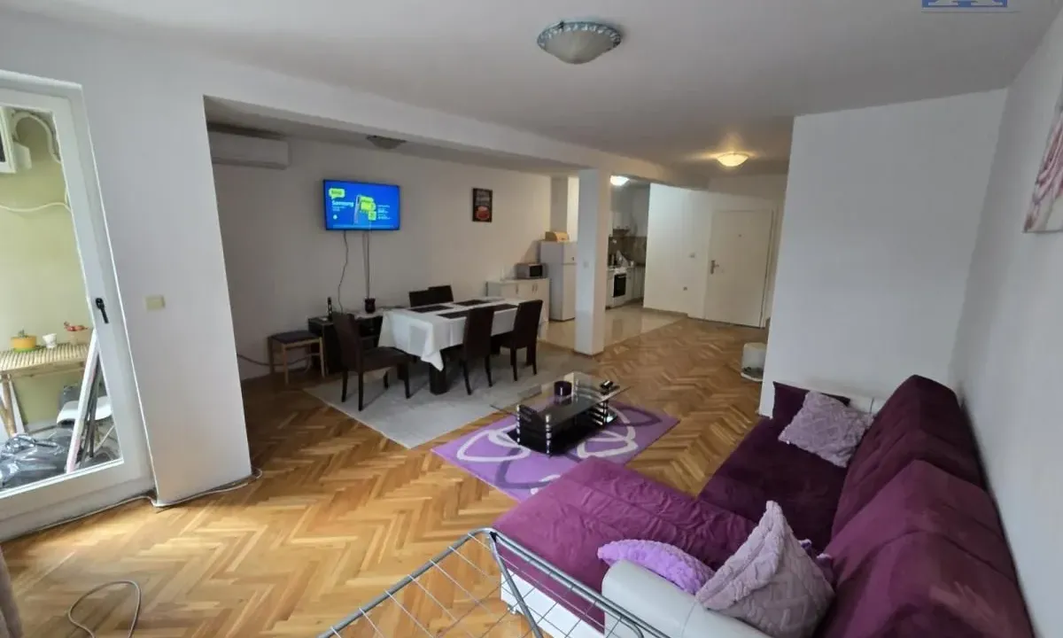 Prodaja, trosoban stan, 92m², Bulevar Oslobodjenja, Novi Sad Sve Podlokacije