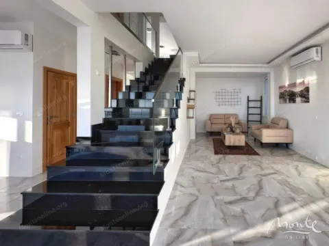 Prodaja, kuća, 240m², Dobre Vode, Bar - image 29