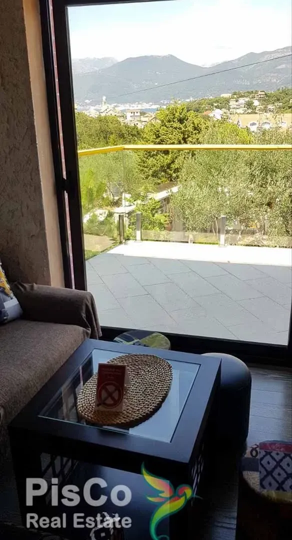 Prodaja, kuća, 370m², Tivat, Crna Gora