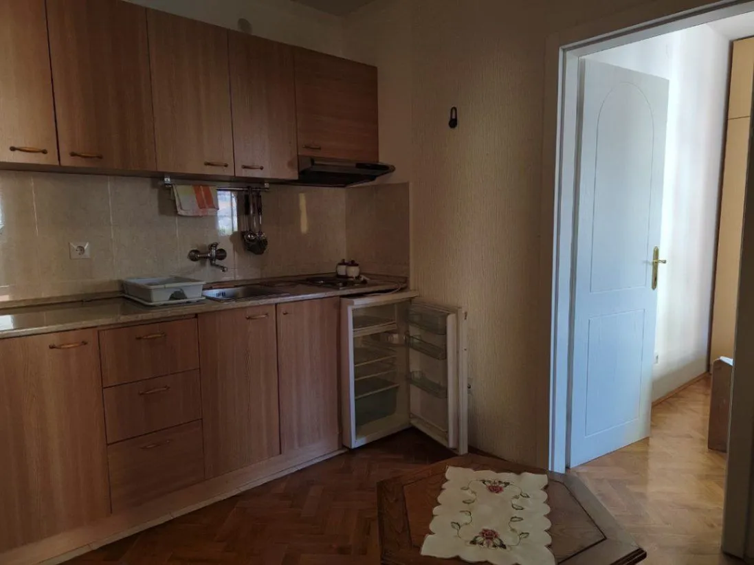 Prodaja, jednosoban stan, 30m2, Slovenska Plaža, Budva
