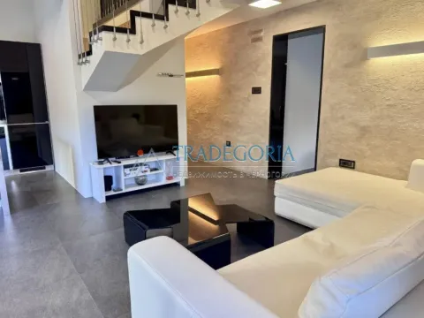 Prodaja, dvosoban stan, 129m², Dobrota, Kotor - image 28