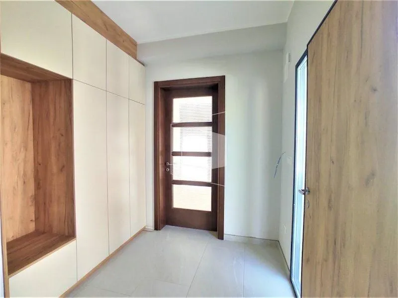 Prodaja, kuća, 150m², Dalmatinska ulica, Podgorica