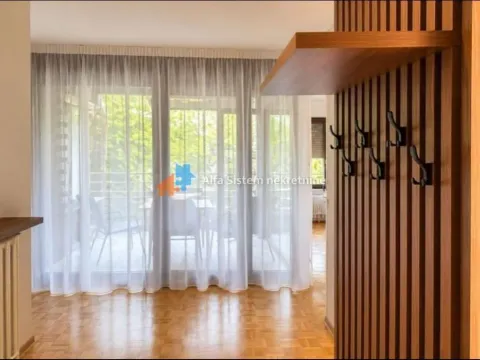 Rent, four bedroom apartment, 93m², Cerak Vinogradi, Beograd - image 14