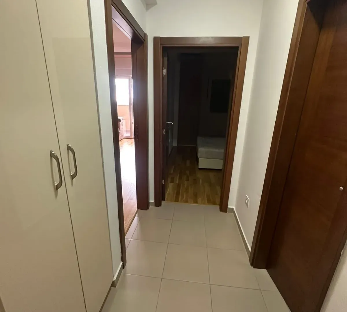Izdavanje, jednosoban stan, 48m², Tuški Put, Podgorica