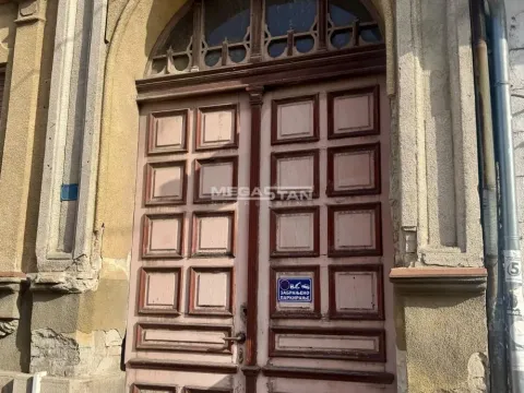 Prodaja, kuća, 312m², Centar, Pančevo - image 14