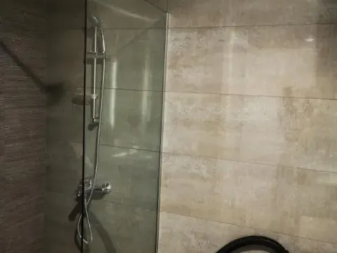 Izdavanje, jednosoban stan, 48m², Stari Aerodrom, Podgorica - image 5