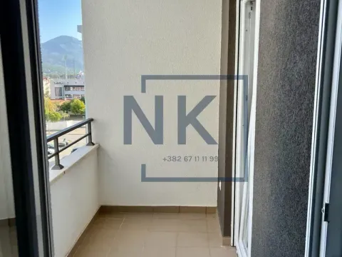 Rent, one bedroom apartment, 48m², Stari Aerodrom, Podgorica - image 11