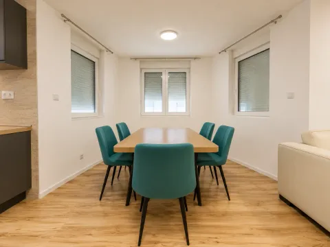 Izdavanje, kuća, 170m², Zagorič, Podgorica - image 5