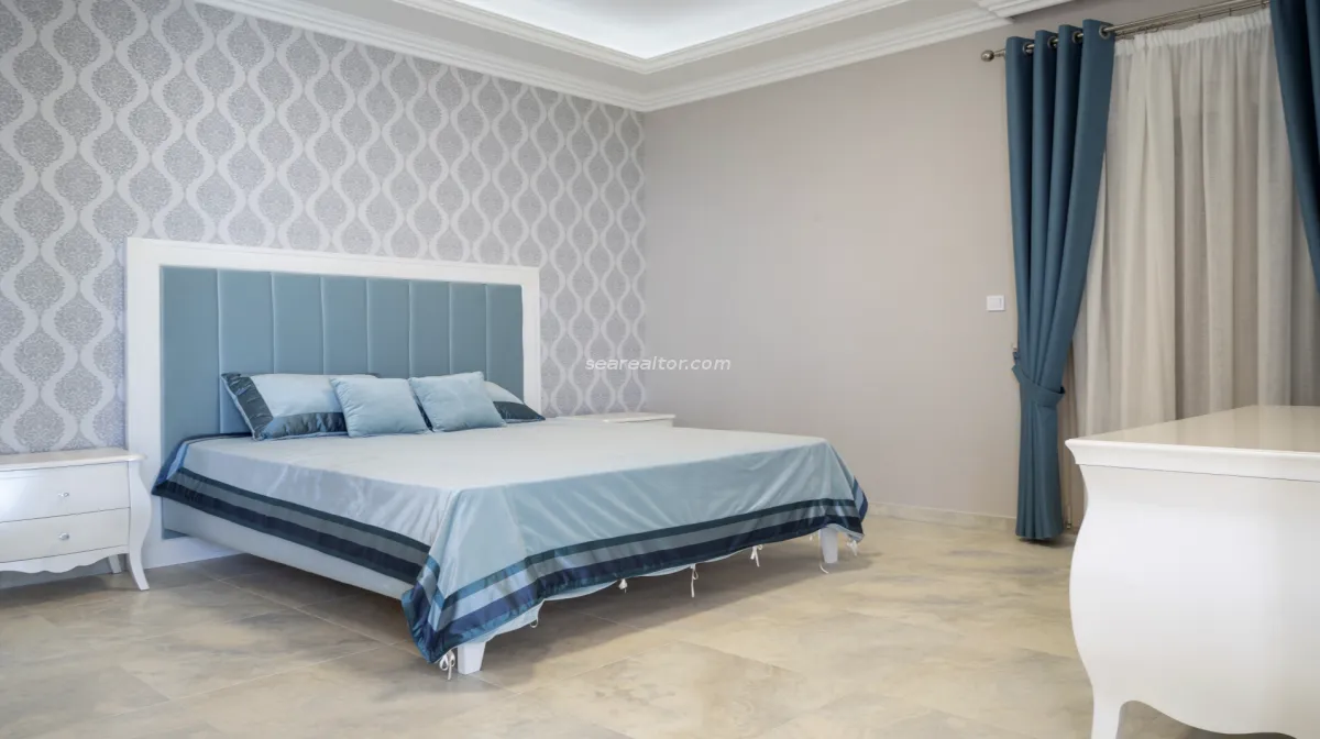 Prodaja, kuća, 605m², Reževići, Budva