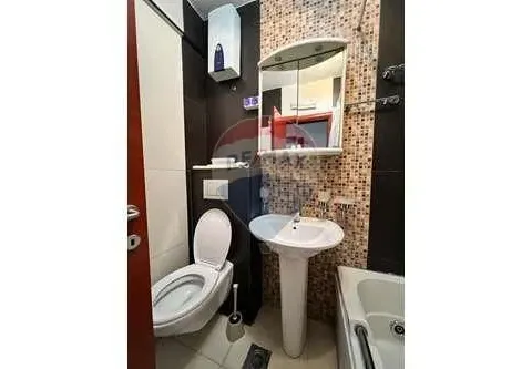 Izdavanje, trosoban stan, 100m², Makedonsko naselje, Bar - image 6