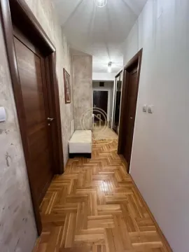 Izdavanje, trosoban stan, 80m², Marger, Niš - image 8