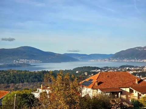 Prodaja, stan, 23m², Kotor, Crna Gora - image 1