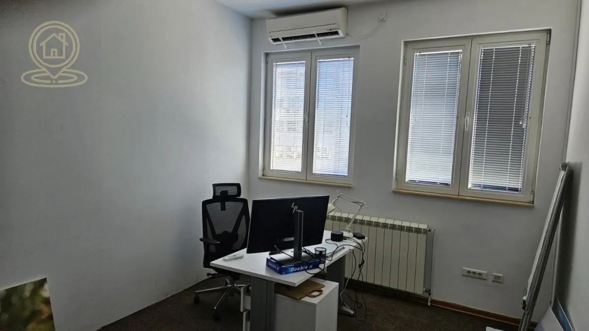 Rent, office space, 130m², Stari Grad, Beograd
