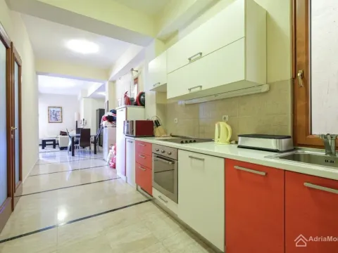 Sale, three bedroom apartment, 158m², Igalo, Herceg Novi - image 6