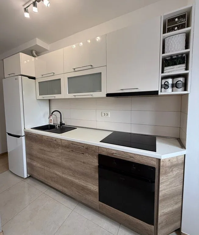 Prodaja, trosoban stan, 72m², City Kvart, Podgorica