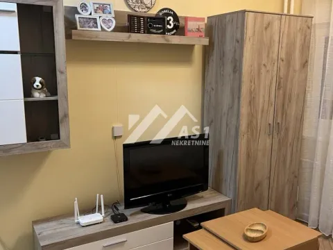 Izdavanje, stan, 26m², Centar, Novi Sad - image 2