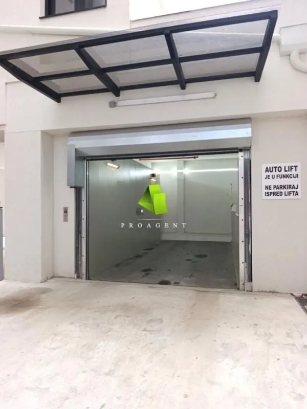 Rent, parking/garage, 15m², Medijana, Niš